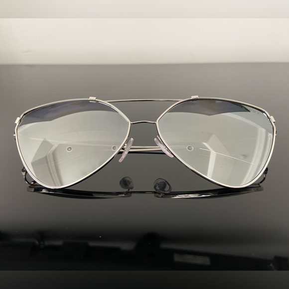 Prada Sunglasses - Picture 8 of 10
